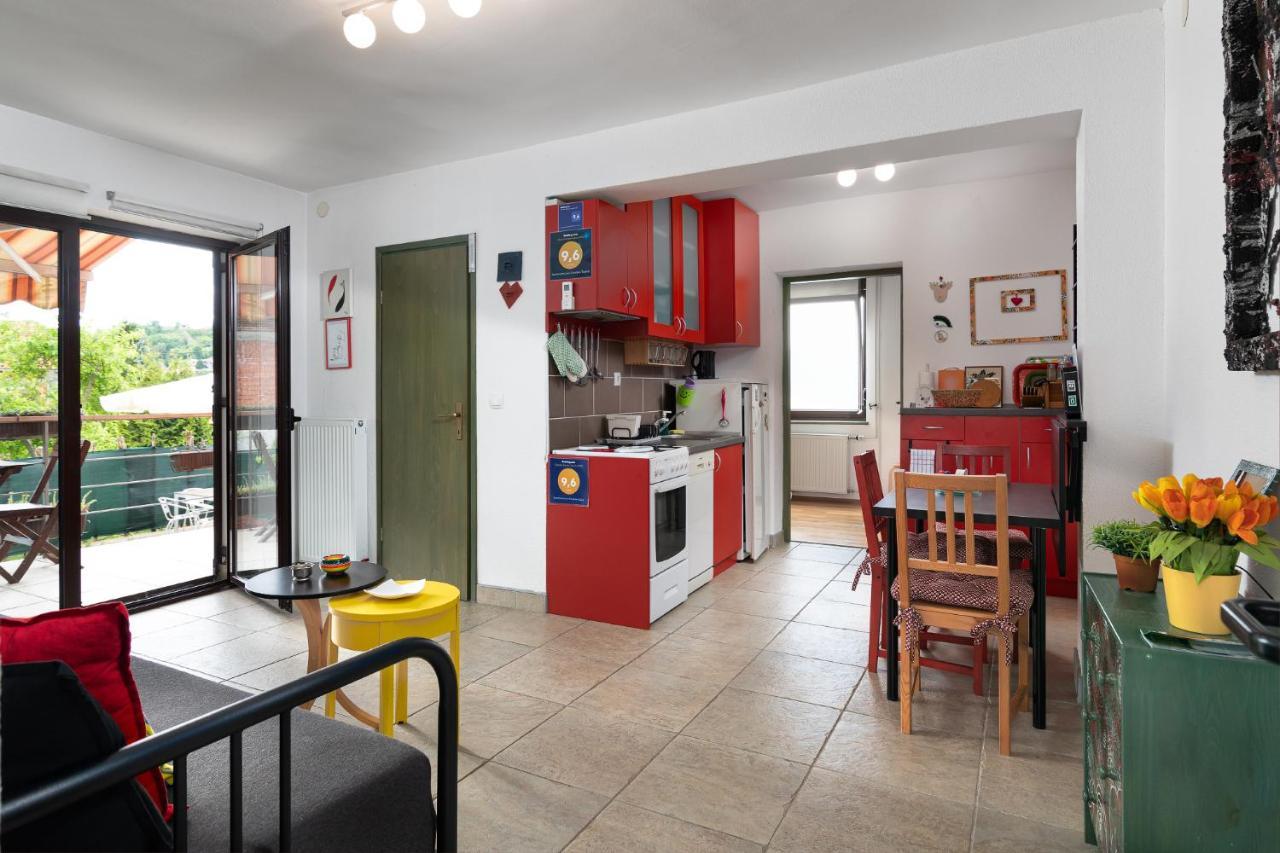 Apartments Livun Tuheljske Toplice Εξωτερικό φωτογραφία
