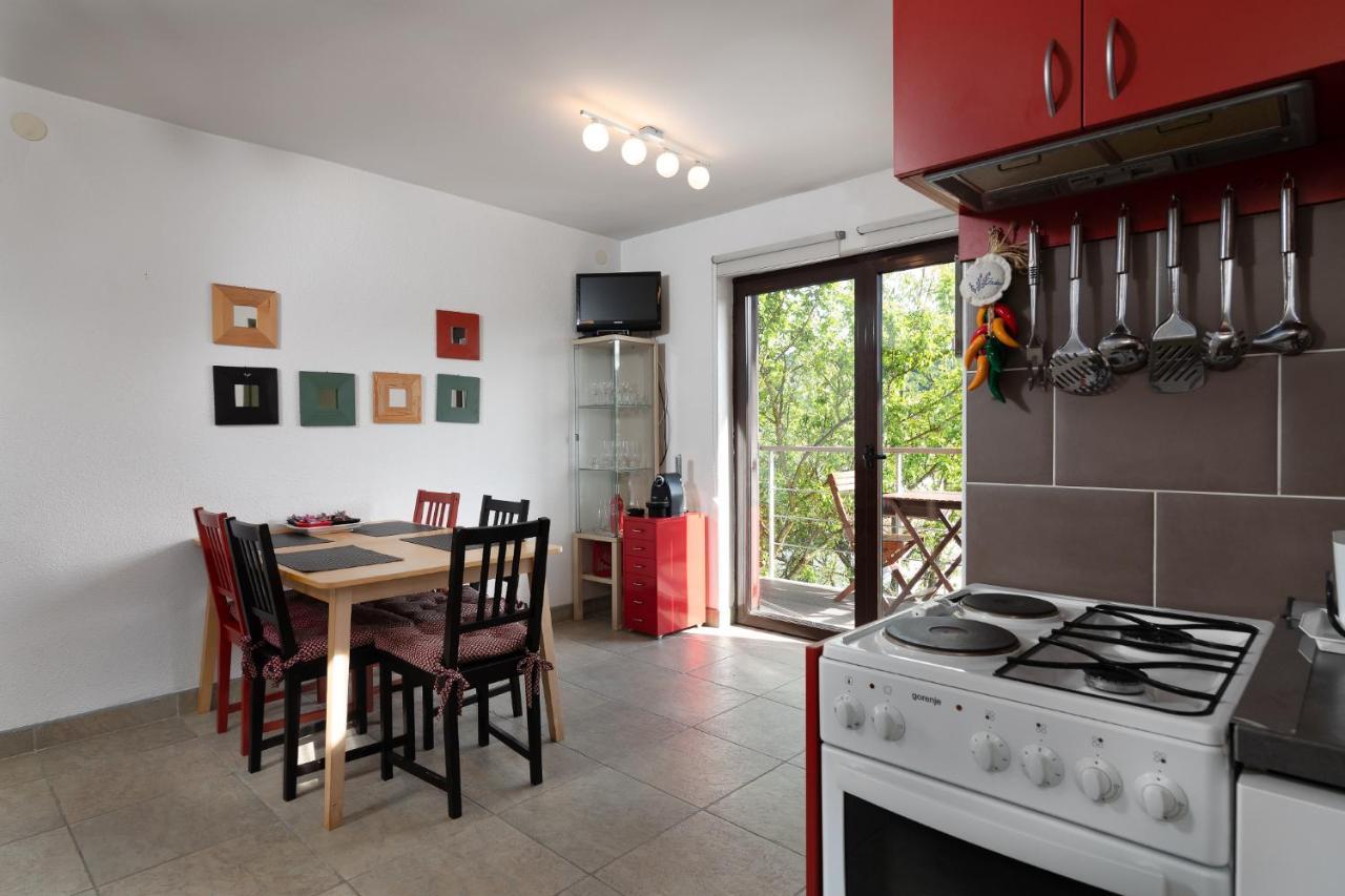 Apartments Livun Tuheljske Toplice Εξωτερικό φωτογραφία