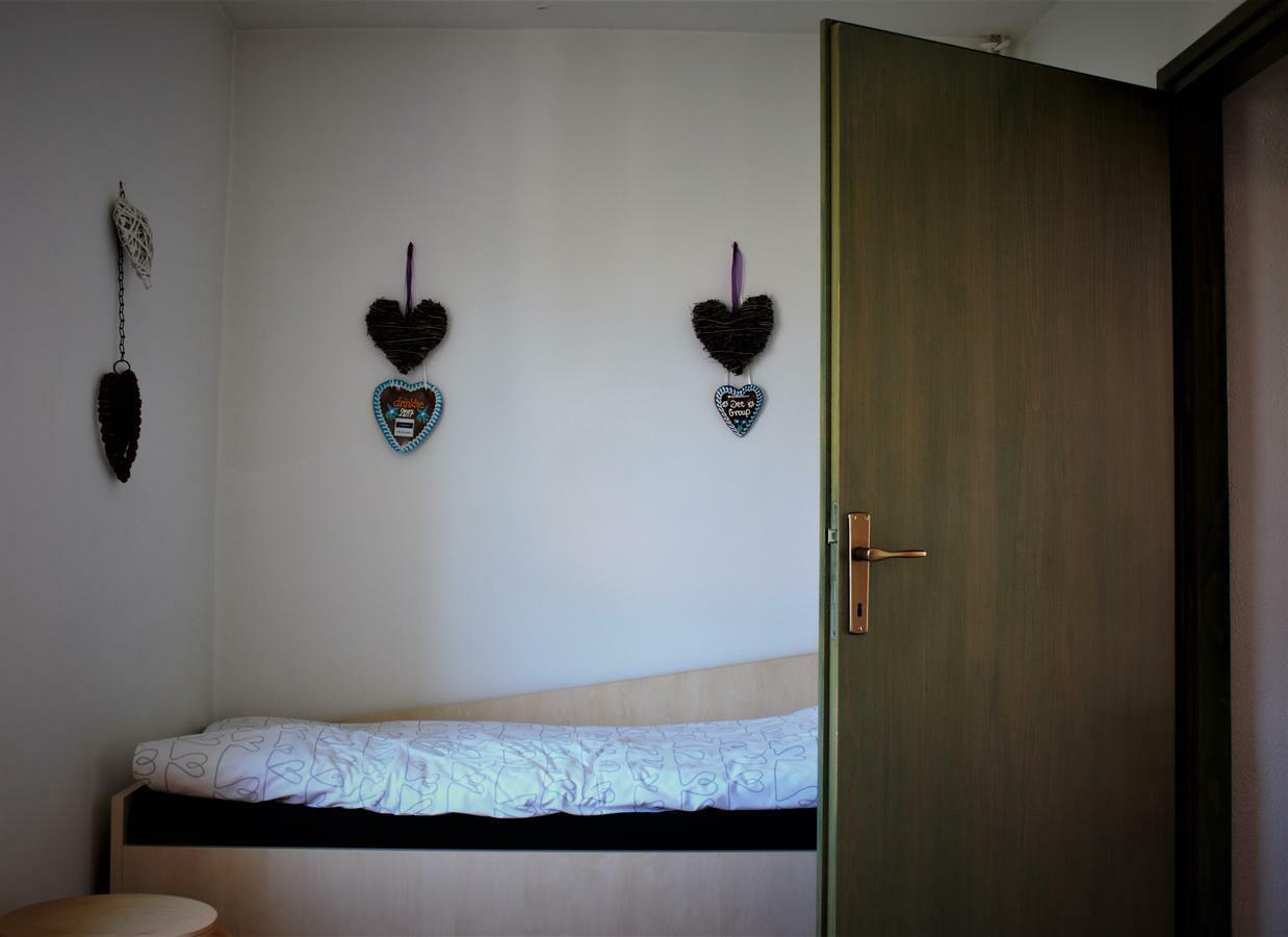 Apartments Livun Tuheljske Toplice Εξωτερικό φωτογραφία